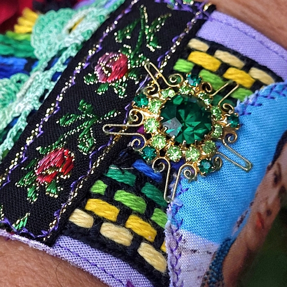 Frida Khalo Boho Cuff Bracelet - Picture 5 of 10
